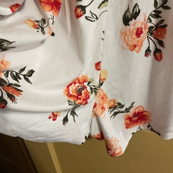 Rue21+ Romper - Picture 6 of 6